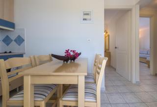 Windmill Bay Hotel - 6