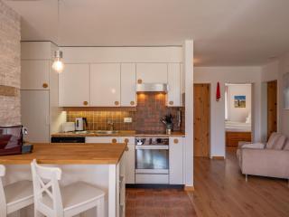 Apartment Chesa Piz Cotschen 3 by Interhome - 2