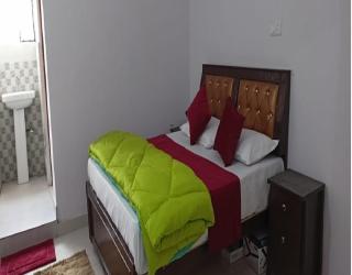 Blue Pine Tourist Lodge by StayApart , Sitapur 7 kms short of Gaurikund - Gaurikund - 2