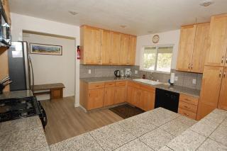 Bruce Drive Holiday home - 6