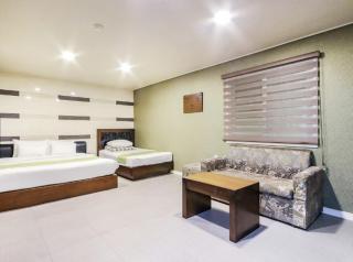 Opera Motel - Yeosu - 7