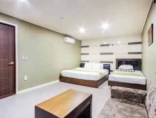 Opera Motel - Yeosu - 6