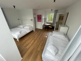 Relaxing 140m2 Holiday Home South of Munich - 25 Min to Center - Fully Equipped - 7