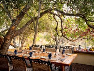 Shimungwe Lodge, Thornybush Game Reserve - 1
