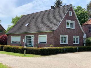 Ferienwohnung Kastanienhof, 35165 - Hesel - 1
