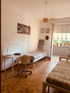 Room between Milan and Como - Seregno - 1