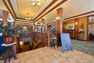 BEST WESTERN The Hotel Chequamegon - 3
