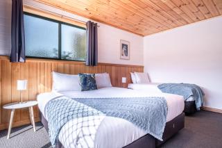 The Boathouse - Freycinet Holiday Houses - Coles Bay - 5