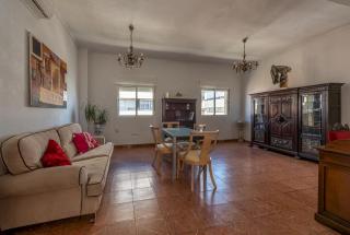Wide and traditional- 2Bd 1Bth- Gavidia - Sevilla - 9