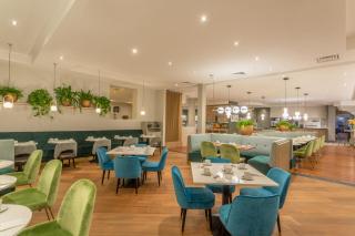 Crowne Plaza Dublin Airport by IHG - 4