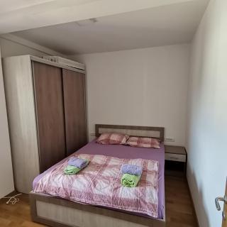 Apartman Lea & parking u garaži - Soko Banja - 4