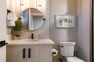 Old Town Modern New Build - Rooftop Spa with Mtn Views! - Fort Collins - 3