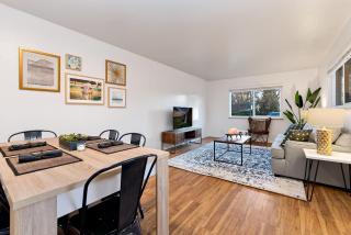 Stylish Getaway with Designer Touches - Free Bikes - Fort Collins - 6