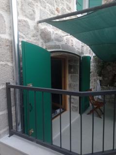 Heritage Apartments Kyra & Fox in Pitve, Hvar - Pitve - 2