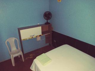 Casa Arco Íris no Centro com Varanda - 7