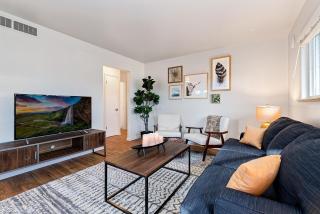 Centrally Located Townhome Near PVH - Dog Friendly - Fort Collins - 7