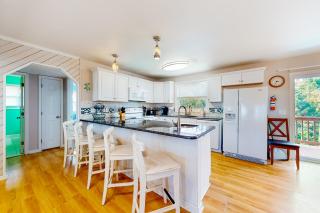 Pearl by the Sea - 2