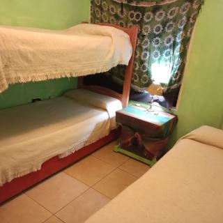 Habitaciones en casa encantada para viajeros - Gualeguaychú - 7
