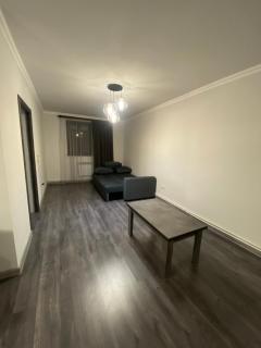 2 Cosy Apartment in townhouse near Airport EVN - 5
