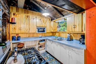 Minerva's Log Cabin Gem - Minerva - 1