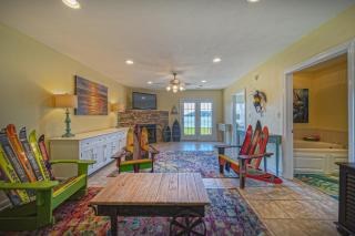 A Sweet Retreat - Huddleston - 5