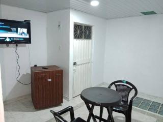Hermoso apartamento independiente para pareja - Villavicencio - 3