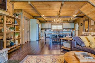 Cabin on the Cove - Moneta - 3