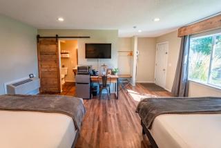 Evergreen Motel - Libby - 1