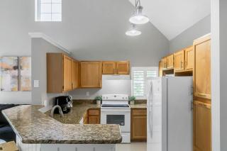 Cozy Apartment Only Miles From Disney Community Pool And Jacuzzii - Kissimmee - 5