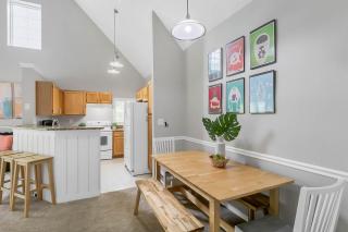 Cozy Apartment Only Miles From Disney Community Pool And Jacuzzii - Kissimmee - 1
