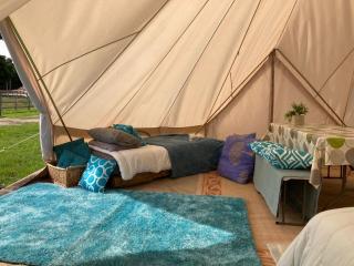 Bell Tent Village Sleeps up to 16! - 8