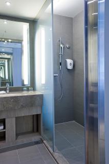 Holiday Inn Express Hong Kong Mongkok by IHG - Hong Kong - 2