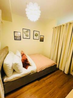 Stylish 1 bedroom condo with pool view and Fast WIFI - Manila - 6