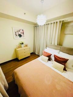 Stylish 1 bedroom condo with pool view and Fast WIFI - Manila - 5