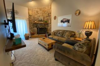 Mountain Vista Retreat - 8