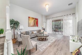 Windsor Hill Cheerful Villa w Pool 2miles to Dis - Orlando - 1