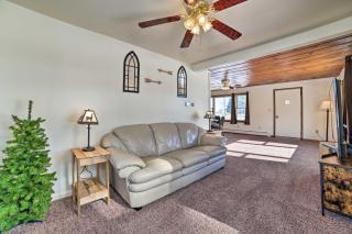 Cozy Tawas City Home with Views of Lake Huron! - Tawas City - 6