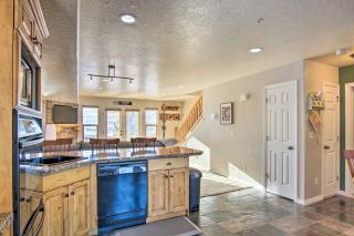 2-Condo Property with Mtn Views by Golf and Ski Resort - 2