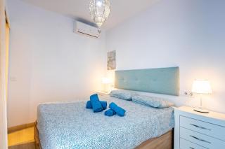 Charming 2 Bedroom Apartment Triana Bridge By OCityzen - Sevilla - 2