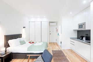 150 Rivoli Apartments by LovelyStay - Porto - 5