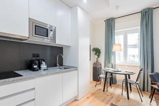 150 Rivoli Apartments by LovelyStay - Porto - 2
