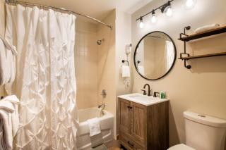 Zephyr Mountain Lodge Premium-Rated 1705 - 2