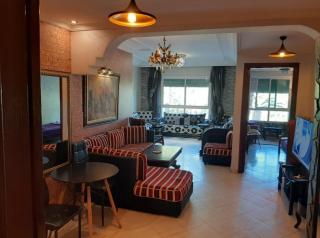 Stay Here, Nice Apartment with Garden View in center, 1 min walk From Beach - El Jadida - 0