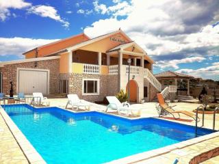 Villa Angelina - Benkovac - 0