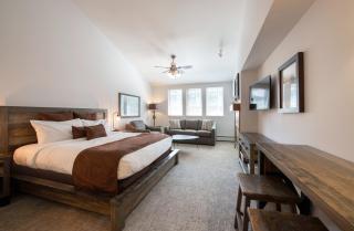 Premium Unit 3620 - Studio - Fraser Crossing Founders Pointe condo - 7