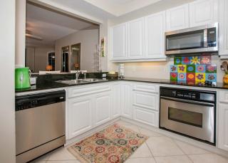 Beach Colony East 12C - 1