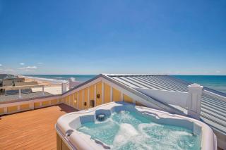 Boundless Horizons - Surf City - 9