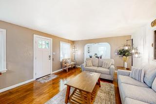 Lake City Charmer - Coeur d'Alene - 6