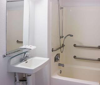 Motel 6-Porterville, CA - Porterville - 4
