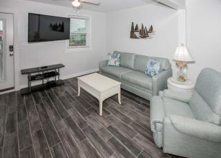 Breaking Even House - Fort Morgan - 9